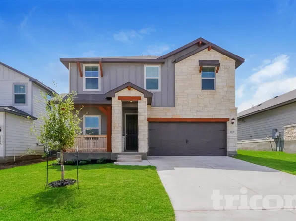 13690 Paxton Blvd, Saint Hedwig, TX 78152