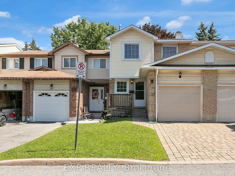1st image of 7 Sundback Ln
