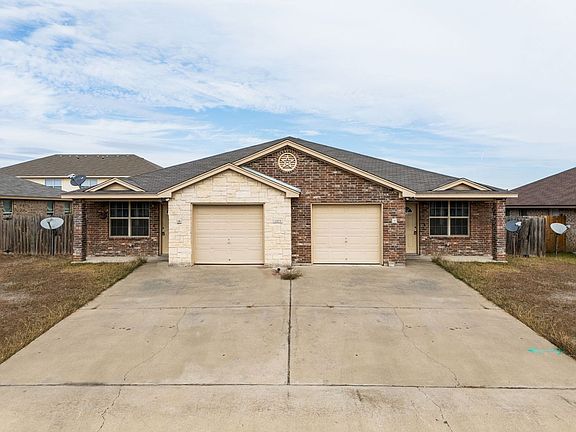 2nd image of 1203 Cavalry Ln #A