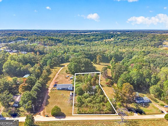5th image of 52 Lois Kinney Rd