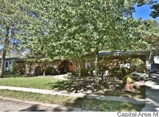 2061 Briarcliff Dr, Springfield, IL 62704