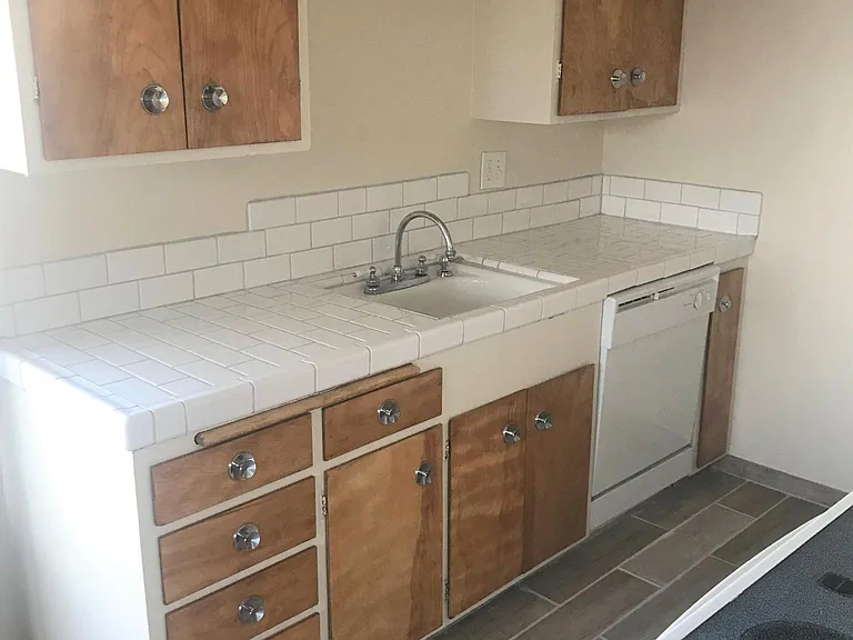 252 Acton Pl #4 — Photo 7
