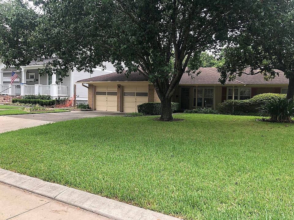 1st image of 8826 Cedarspur Dr