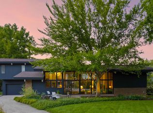 749 E 7th St, Hinsdale, IL 60521