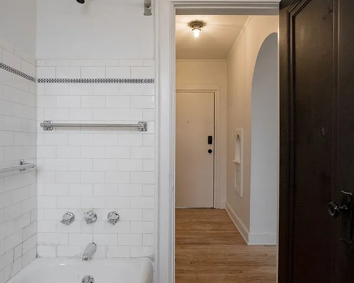 Glynn Court Apartments — Photo 48