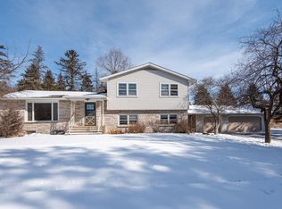 11981 Saint Croix Trl S, Hastings, MN 55033