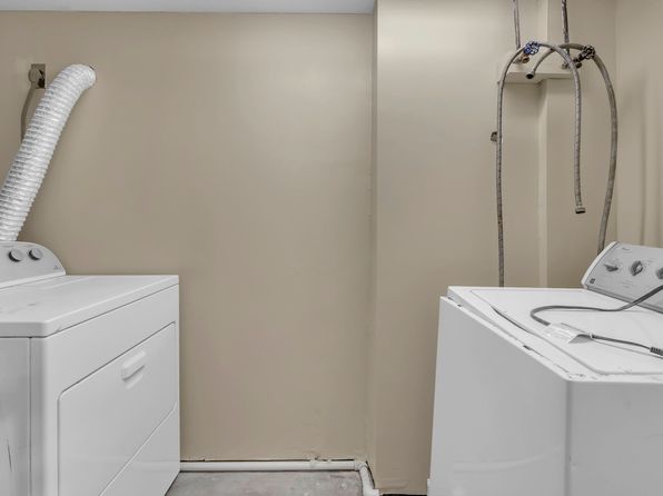 1040 N Baltimore Ave