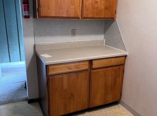4004 Lois Dr #4, Anchorage, AK 99517