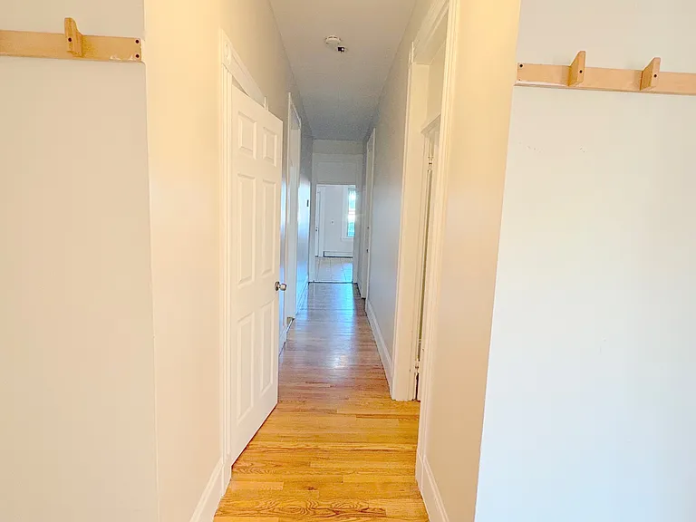 90 Norfolk St #8 — Photo 10