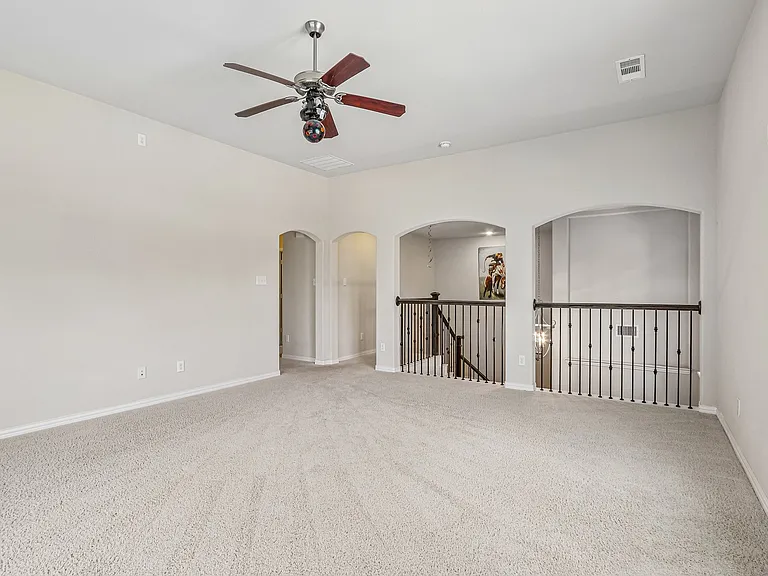 1828 Houghton Dr — Photo 30
