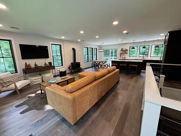 397 Powderhorn Rd — Photo 2
