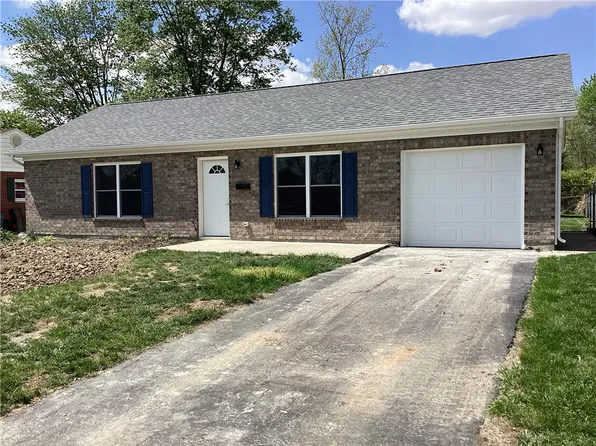 300 Lutz Dr, Englewood, OH 45322