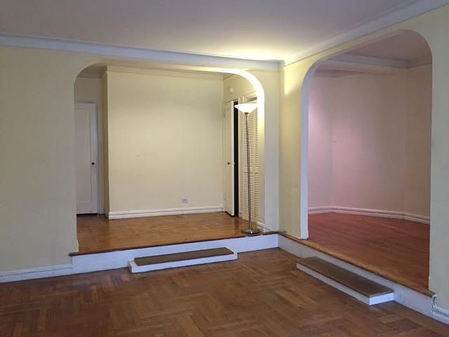 1st image of 210-218 W 19th St APT 4E