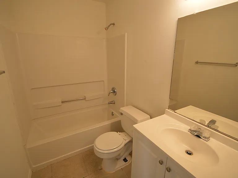 3651 N Goldenrod Rd #E107 — Photo 7