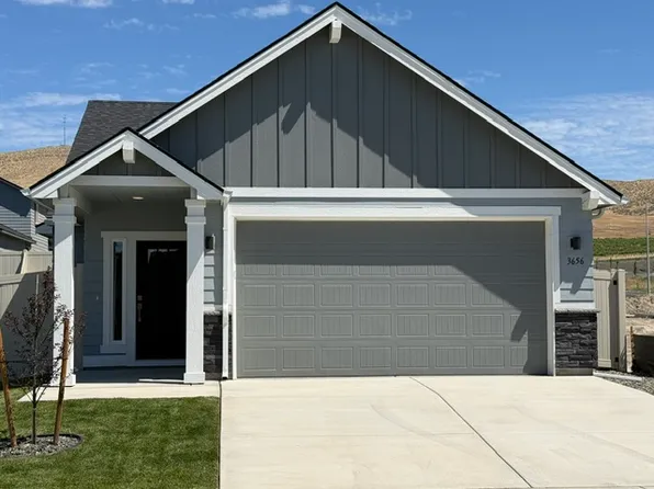 3656 Barbera St, Richland, WA 99352