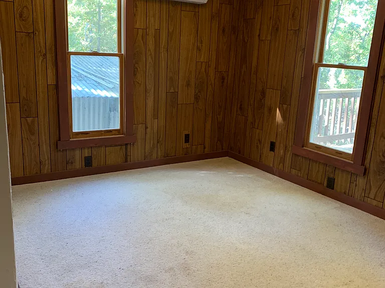 32221 N Buck Creek Rd — Photo 6
