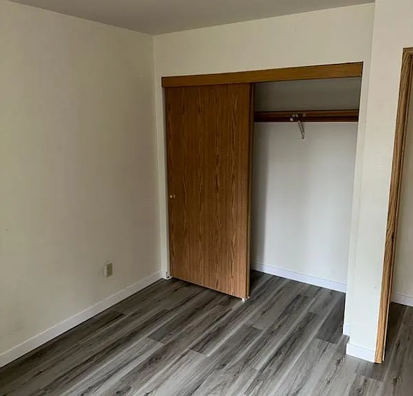 Rockwood Park Apartments — Photo 10