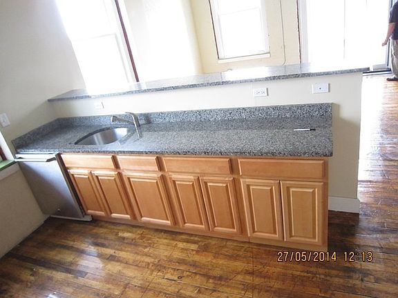 2nd image of 31 Ontario St APT 410