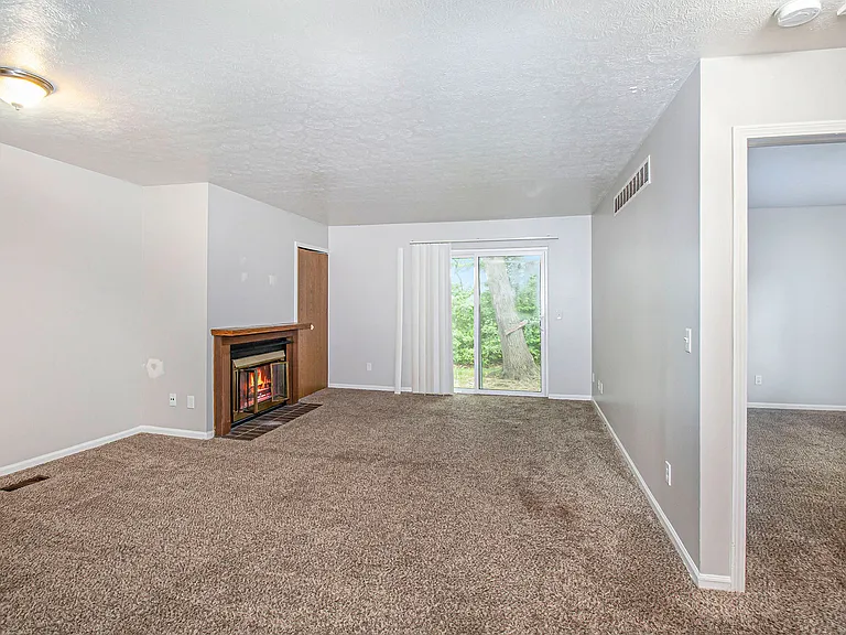Westwind Townhomes — Photo 18