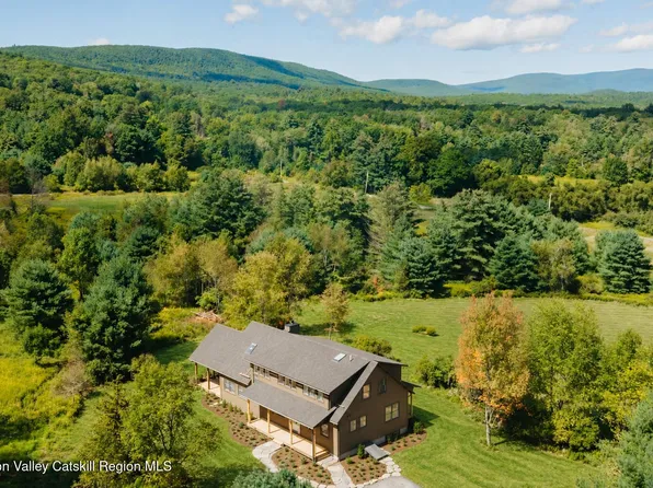 67 Baker Road, Kerhonkson, NY 12446