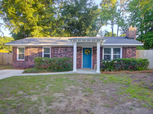 1142 Bonnie Ln, Mount Pleasant, SC 29464