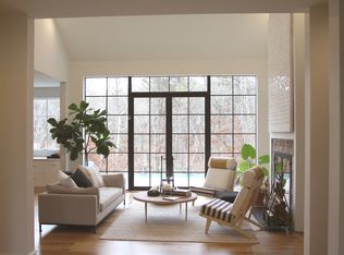 13 Hilltop Ln, East Hampton, NY 11937