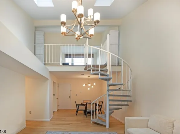 41 Mount Kemble Ave #Ave403-403, Morristown, NJ 07960