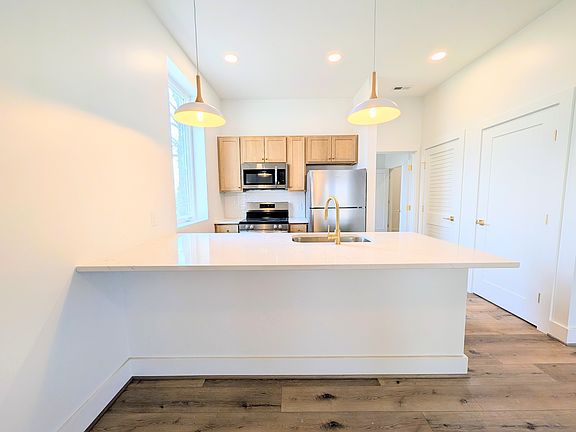 2nd image of 5900 Fort Ave #11536999