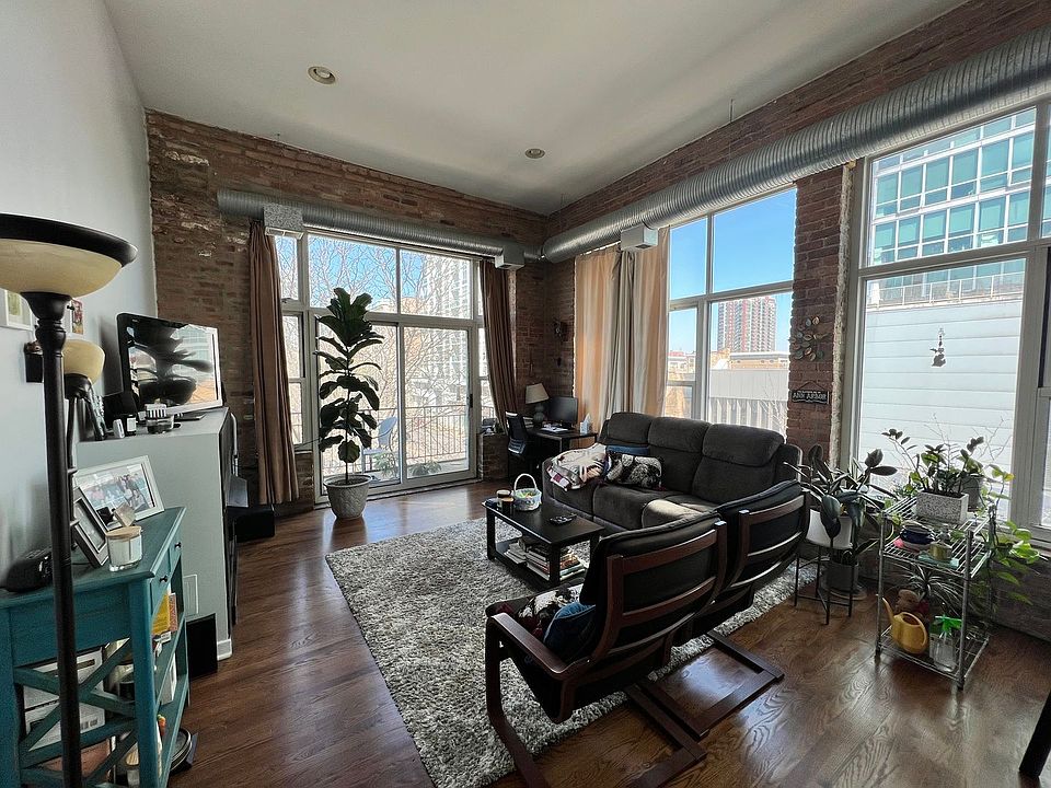 1st image of 1844 S Michigan Ave Unit 301