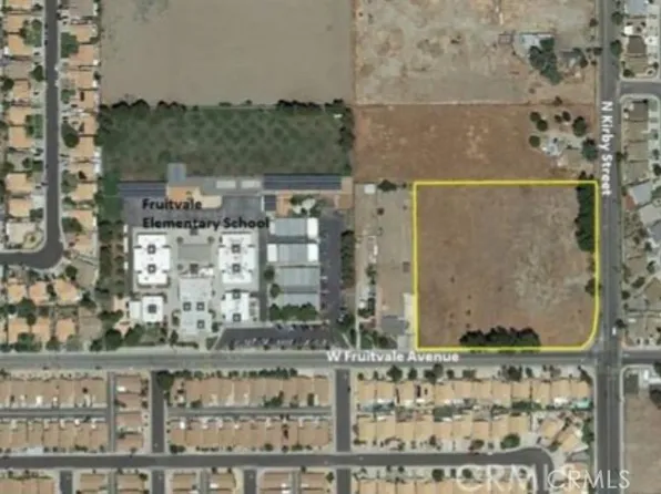 907 N Kirby St #172, Hemet, CA 92545