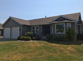 1136 E Cascade Ln, Lynden, WA 98264