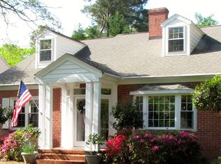 1214 Moore House Rd, Yorktown, VA 23690