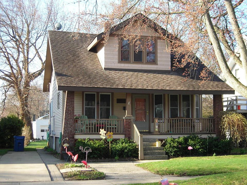 1st image of 1004 Pennoyer Ave