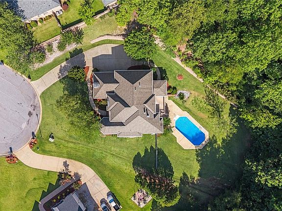 4th image of 1608 Mason Ct