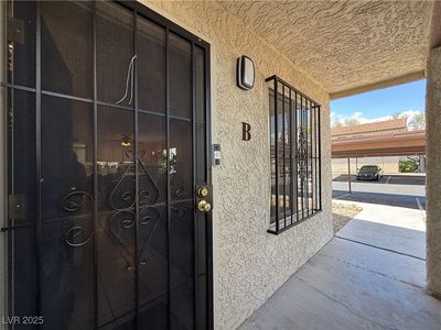 3245 Arville St APT B, Winchester, NV, 89102