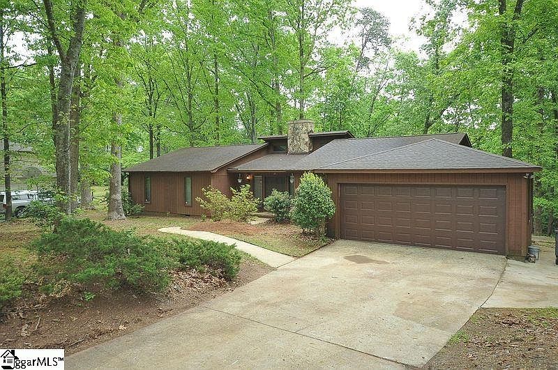 1st image of 23 Hoppin John Ln