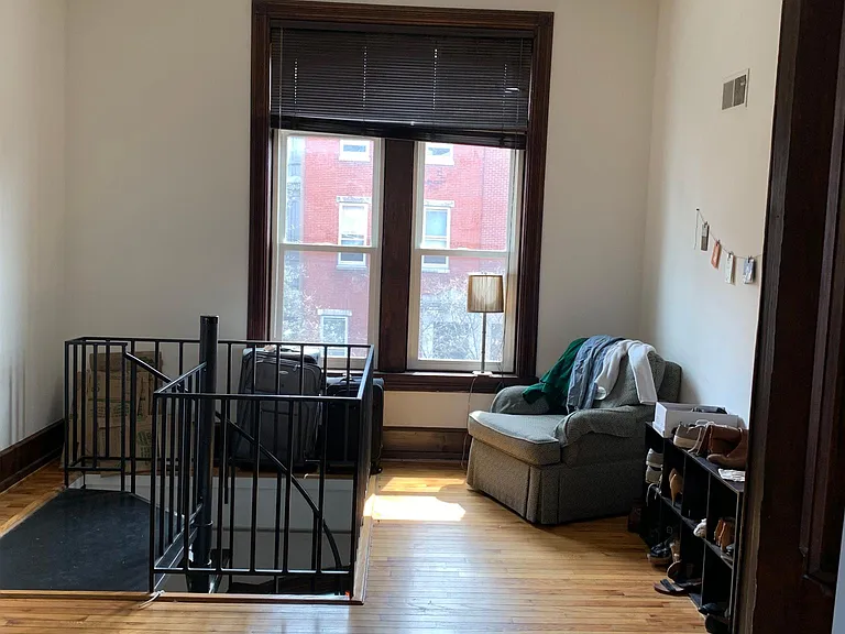 1533 Green St #1E — Photo 17