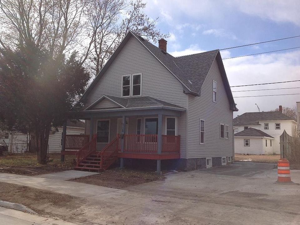 1st image of 712 S 1st Ave