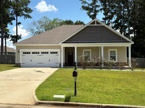 439 Griffith Ln, New Brockton, AL 36351