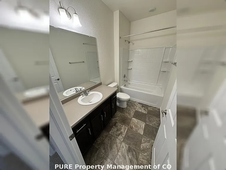 6378 N Halifax Ct — Photo 8