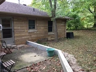 3 Bdrm House Near Bryan Park Avail July 2027. Monthly Rent $1,550 — Photo 2