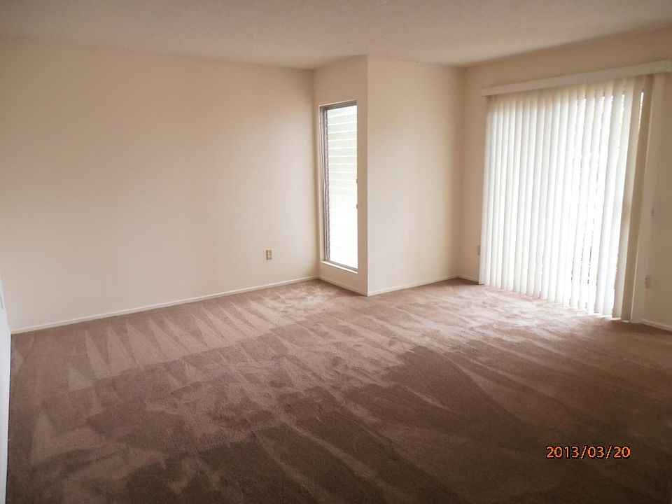 1st image of 1905 Red Rose Way #1