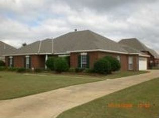7233 Greenfield Rd, Montgomery, AL 36117