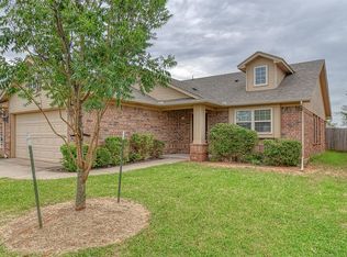 13312 SW 3rd St, Yukon, OK 73099