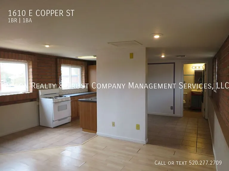 1610 E Copper St — Photo 9