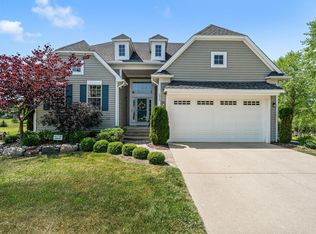 1030 Cross St, Oxford, MI 48371