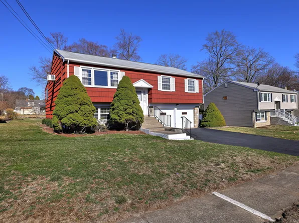296 Sigwin Drive, Fairfield, CT 06824
