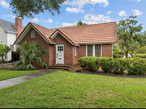 423 SW 10th St, Gainesville, FL 32601