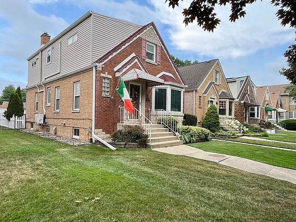 2nd image of 6027 N Newburg Ave