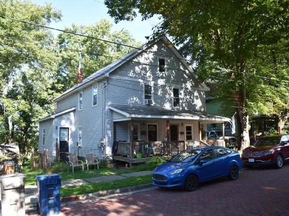 1000-1002 Catherine St, Meadville, PA 16335